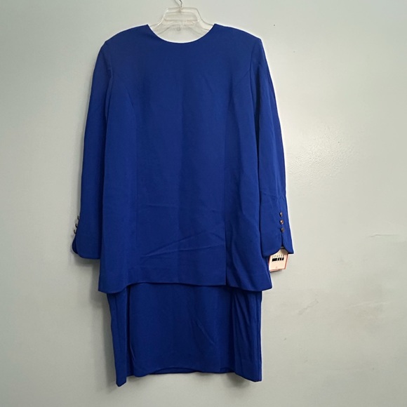 LESLIE FAYE DRESSES - Picture 1 of 16